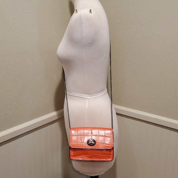 Like NEW Coach Bowery Croc Embossed Crossbody - Picture 3 of 12